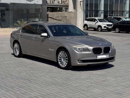 Manama, Vehicles, Cars & Trucks , BHD 1950,  Bmw 750,  2012,  Automatic,  157200 KM,  LI  (Silver)