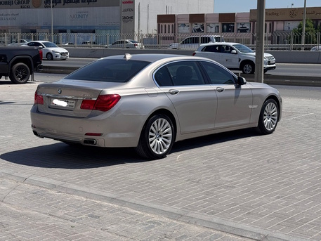 Manama, Vehicles, Cars & Trucks , BHD 1950,  Bmw 750,  2012,  Automatic,  157200 KM,  LI  (Silver)