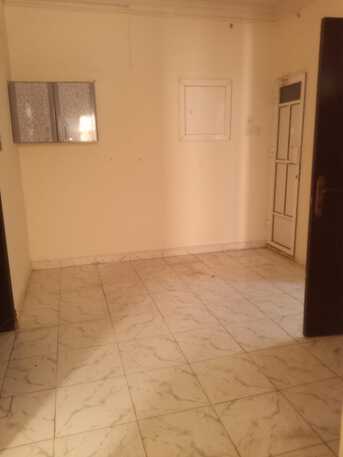 Gudaibiya, Apartments, Flats, Houses & Villas, BHD 170/month,  2 BR,  Semi Furnished 2 Bedroom Flat For Rent In Gudaibiya ( Including Electricity)