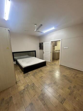 Tubli, Apartments, Flats, Houses & Villas, BHD 170/month,  65 Sq. Meter,  For Rent 1bhk Near To Toyota Plaza With Ewa