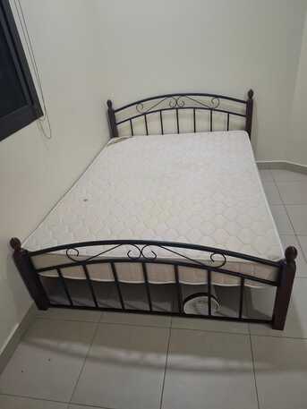 Umm Al Hassam, Furniture, BHD 25,  Queen Size Bed With Mattress For Sale In Good Condition 25 BHD With Free Side Table