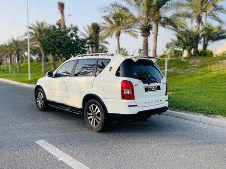 Ras Rumman, Vehicles, Cars & Trucks , BHD 1599,  Ssangyong Rexton,  2014,  Automatic,  169000 KM,   Rx320 -  - Full Option - 4 X 4 - 7 Seater Family Car - Good Condition