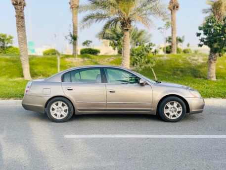 Ras Rumman, Vehicles, Cars & Trucks , BHD 999,  Nissan Altima,  2007,  Automatic,  198000 KM,   -  - Low Budget Car - Good Condition