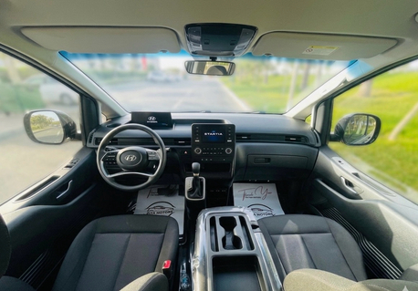 Ras Rumman, Vehicles, Cars & Trucks , BHD 7799,  Hyundai Panel Van,  2023,  Automatic,  104000 KM,  Hyundai Staria -  - 11 Seater - Single Owner - Under Warranty - Agent Maintained