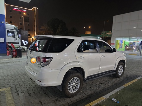 Riyadh, Vehicles, Cars & Trucks , SAR 52000,  Toyota Fortuner,  2015,  Automatic,  245000 KM,    &ndash; 2.7L 4-Cylinder | GX | White | 245,000 Km