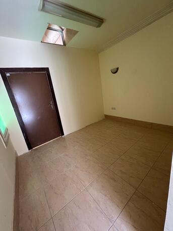 Riyadh, Apartments, Flats, Houses & Villas, SAR 20000/year,  1 BR,  1 BHK Flat Available In A Descent Villa. Malaz