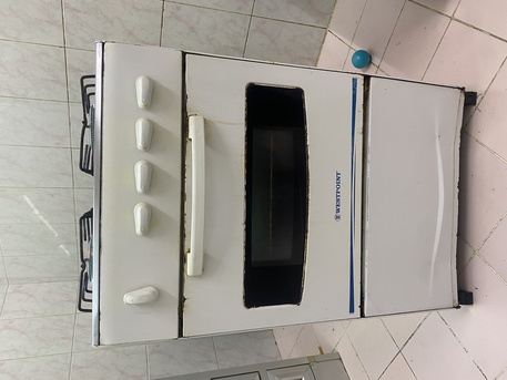 Manama, Household Items, BHD 4000,  4 Burner Gas Cooker+ Nader Gas Cylinder With Regulater For Sale