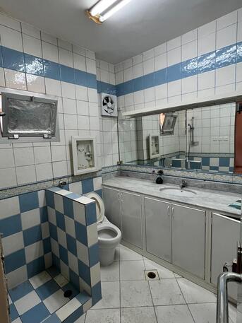 Riyadh, Apartments, Flats, Houses & Villas, SAR 29000/year,  3 Big Rooms, Kitchen And Toilet Flat Available In A Descent Villa. Malaz.