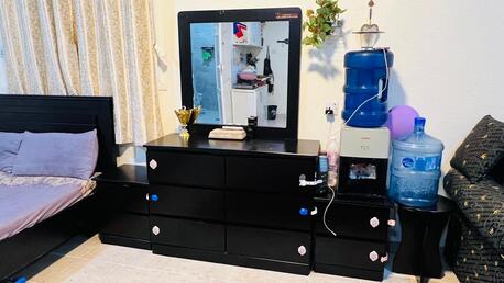 Jeddah, Furniture, SAR 1300,  Complete Furniture Bedroom Set (Negotiable)