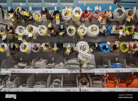 Berlin, Electrical & Plumbing, EUR 500,  European,, American, Asian,, African Electrical & Mechanical Products: Motors, Gearboxes,