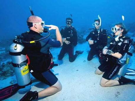 Kolkata, Lessons Offered, Learn SSI Open Water Course In Andaman - Learn To Scuba Dive