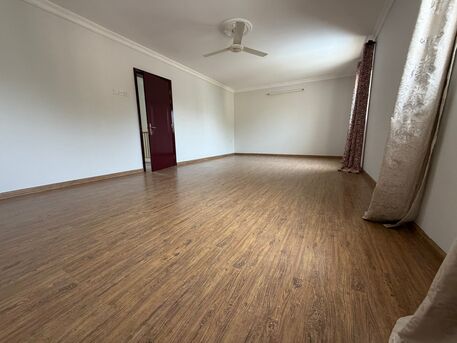 Manama, Villas, BHD 700,  Spacious And Peaceful Villa  For Rent