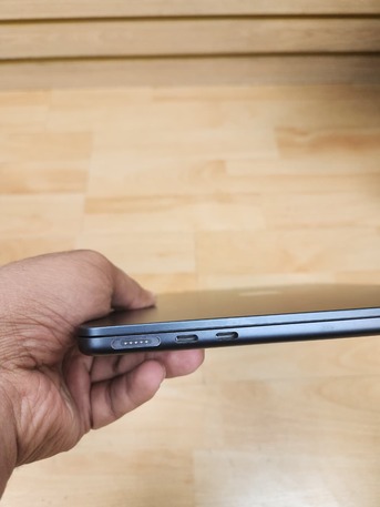 Riyadh, Computers, SAR 2499,  MacBook Air M2 13.6 2022 CPU 8CORE RAM 8GB SSD 512GB