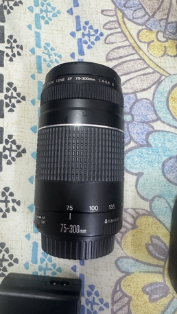 Manama, Photo & Video, BHD 395,  Selling My Canon EOS 77D  Camera With Kit Lens