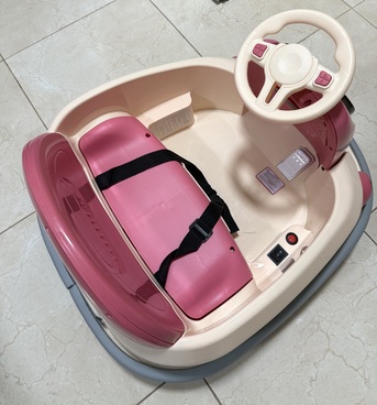 Thuqbah, Baby & Kid Stuff, SAR 240,  Elegant 6V Dual, Motor, Electric Kids Car