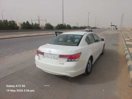 Riyadh, Vehicles, Cars & Trucks , SAR 27500,  Honda Accord 2011,  2011,  Automatic,  338000 KM,