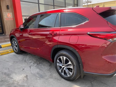 Riyadh, Vehicles, Cars & Trucks , Sr 115000,  GLE,  2023,  Automatic,  104700 KM,  Highlander