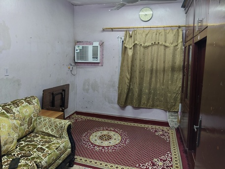 Al Thuqbah, Rooms for Rent, SAR 883/month,  Furnished,  Flat Available For Rent- 2 Bedrooms, 1 Hall, 1 Kitchen, 1 Toilet - With Sale Items