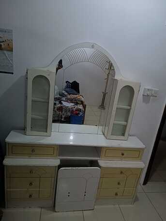 Al Sharafeyah, Household Items, SAR 2000,  Urgent Sale: Final Exit