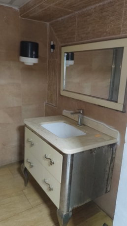 Al Ruwais, Offices, SAR 35000,  300 Sq. Meter,  4 Room 2 Toilet 1 Kitchen 1 Meeting Room
