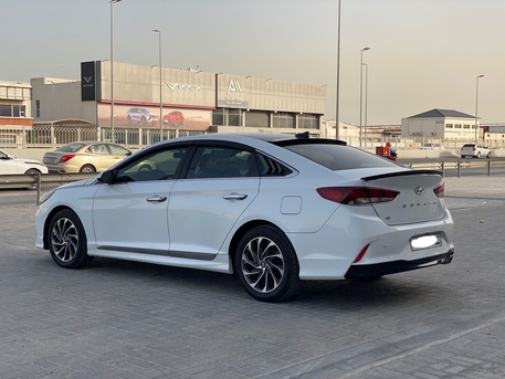 Manama, Vehicles, Cars & Trucks , BHD 2900,  Hyundai Sonata,  2018,  Automatic,  159900 KM,    (White)