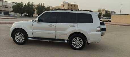 Riyadh, Vehicles, Cars & Trucks , SAR 50000,  Mitsubishi Pajero,  2016,  Automatic,  146000 KM,   GLS, , , 146,000 KM, Full Options With 4x4 For Sale