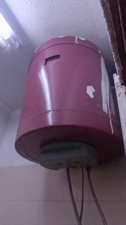 Al Batha, Appliances, SAR 1300,  Window Ac And Water Heater Sell