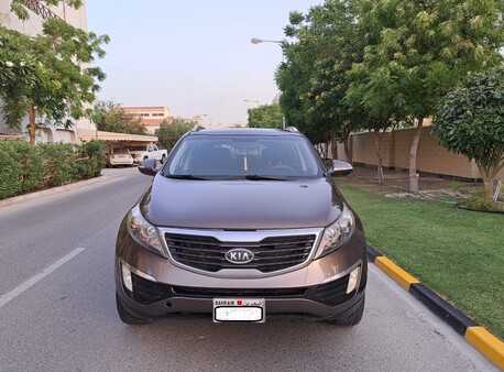 Riffa, Vehicles, Cars & Trucks , BHD 2200,  Kia Sportage,  2012,  Automatic,  165000 KM,  Full Option