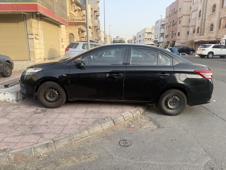 Jeddah, Vehicles, Cars & Trucks , SAR 19500,  Toyota Yaris,  2014,  Manual,  400000 KM,  Toyota  Yasir  Black  Never Accident