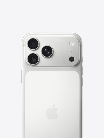 Jeddah, Mobile Phones, SAR 4900,  IPhone 17pro Max 256Gb Silver Color Neat & Clean With 100% Battery Box And Cable
