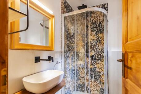Florence, Apartments, Flats, Houses & Villas, EUR 1200/month,  Furnished,  1 BR,  Splendid Penthouse - 1 Bedroom Apartment  In Ponte Vecchio Area