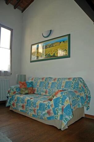 Florence, Apartments, Flats, Houses & Villas, EUR 1100/month,  Furnished,  2 BR,  Cozy, Quite Apartment In San Frediano