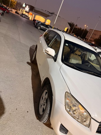 Riyadh, Vehicles, Cars & Trucks , SAR 25500,  TOYOTTA RAv4,  2011,  Automatic,  122680 KM,