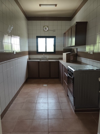 Mahooz, Apartments, Flats, Houses & Villas, BHD 220/year,  2 BR,  Gorgeous Semi Furnished Flat 2  Bhk Mahooz ,near Global Institute  Just For 230 Bhd