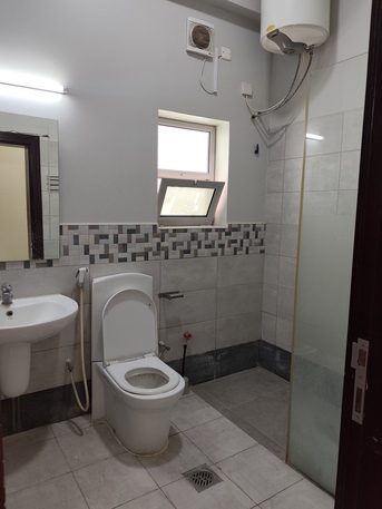 Mahooz, Apartments, Flats, Houses & Villas, BHD 280/year,  2 BR,  Gorgeous Semi Furnished 2 Bhk At Mahooz Just For 280 Near Global Institute.