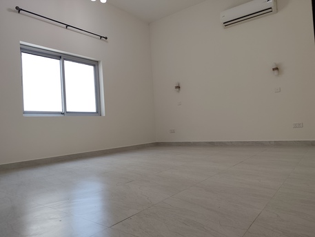 Mahooz, Apartments, Flats, Houses & Villas, BHD 280/year,  2 BR,  Gorgeous Semi Furnished 2 Bhk At Mahooz Just For 280 Near Global Institute.
