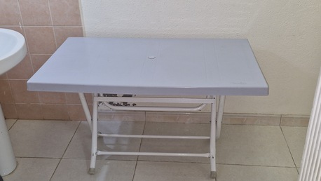 Al Rakah Al Shamaliyah, Furniture, Home Furniture, Storage Units & Vacuums (6 Items)