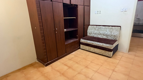 Al Thuqbah, Apartments, Flats, Houses & Villas, SAR 750/month,  Furnished,  3 BR,  50 Sq. Meter,  Flat Available /2 Bachelor Rooms Available In 3BHK Flat With Furnitures Keralites Preferd