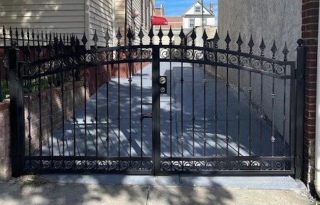 New York, Business Partners, Yong Xin Iron Work