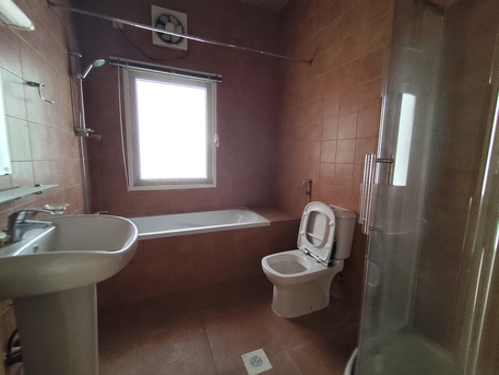 Manama, Apartments, Flats, Houses & Villas, BHD 750/year,  5 BR,  Sehla:- 5Bhk Semifurnished Duplex Villa On Rent..