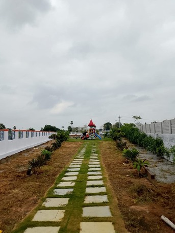 Hyderabad, Residential Plots, INR 28000,  183 Sq. Yard,  Henly Woods &ndash; Premium Open Plots @ Gollur 🌳  📍 Location: Gollur &ndash; Spanning Across 30 Ac