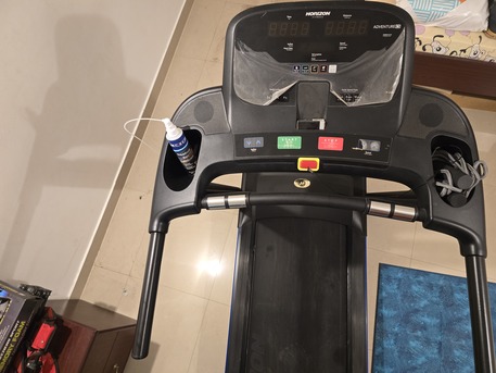 Manama, Health & Beauty Items, Treadmill - Horizon Adventure CS Model