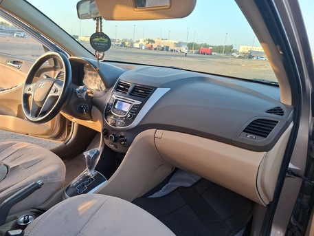 Jeddah, Vehicles, Cars & Trucks , SAR 24000,  Hyundai Accent,  2015,  Automatic,  166000 KM,    For Sale