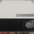 BHD 75,  SONY VPL - EX 100 PROJECTOR FOR SALE.