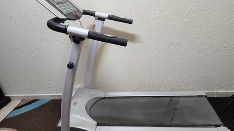 Umm Al Hamam, Appliances, SAR 350,  Treadmill