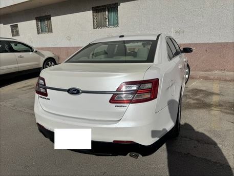 Riyadh, Vehicles, Cars & Trucks , SAR 22000,  Ford Taurus,  2013,  Automatic,  530000 KM,  6 Cylinder 4WD