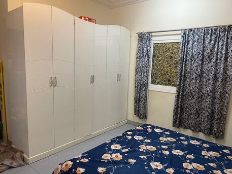 Mumbai, Furniture, INR 1000,  Sofa Set, 2 Bed Room Set, Dinning Set