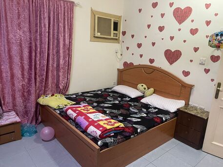 Mumbai, Furniture, INR 1000,  Sofa Set, 2 Bed Room Set, Dinning Set
