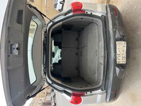 Al Naseem, Vehicles, Cars & Trucks , SAR 16000,  Chevrolet Traverse LT 2011,  2011,  Automatic,  300 KM,  , Excellent Condition, Interior Excellent
