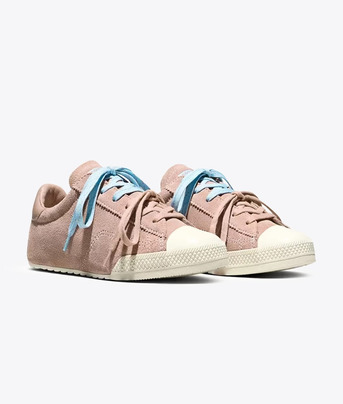 Mumbai, Clothing & Accessories, Nike Sneakers For Women That Elevate Everyday Style